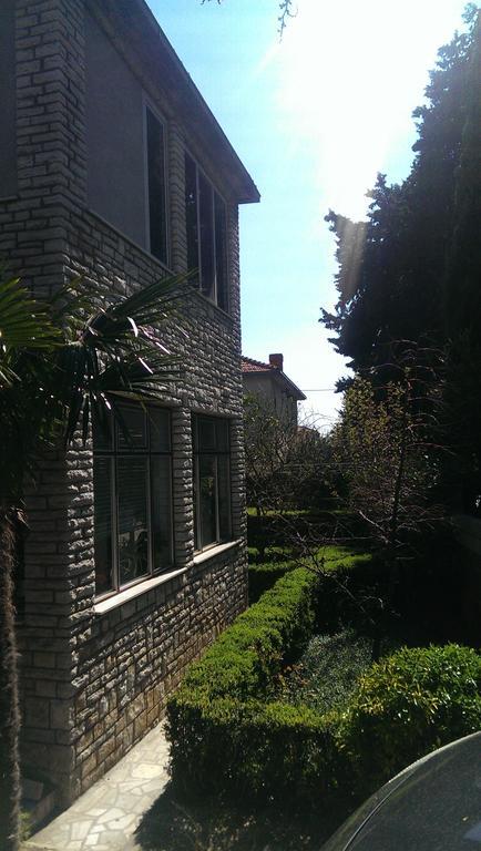 Garden Apartment Kastela Room photo